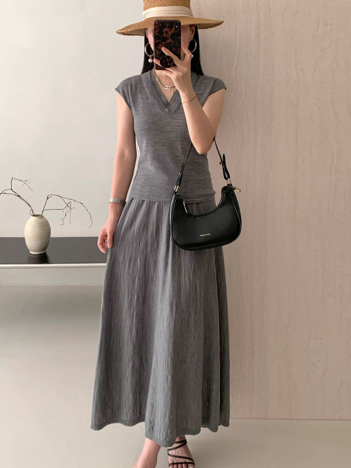 Elegant Imitation 100% Pure Wool Dress for Women, Summer 2025 New Style, Petite Waist-Cinching Slimming Long Dress